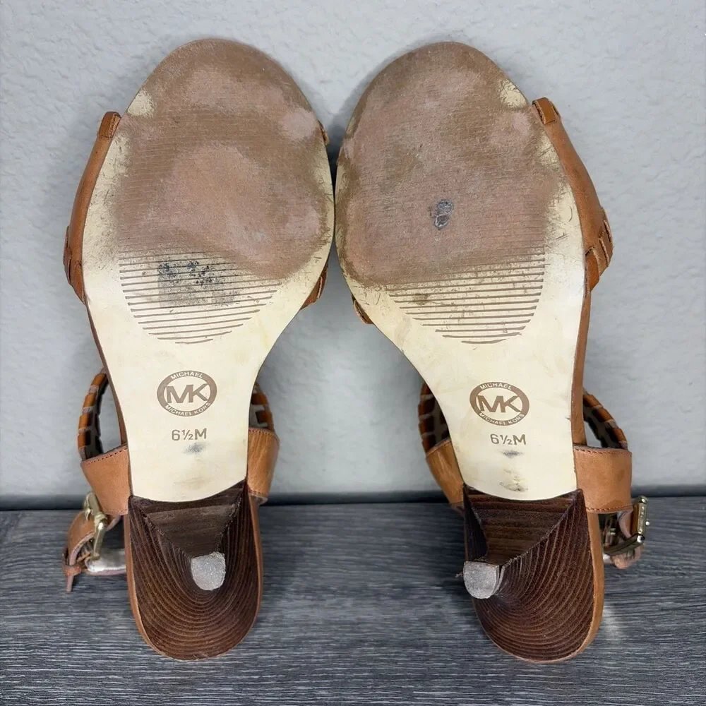 MICHAEL KORS Kalle T Strap Womens Brown Leather Heels Sandals 6.5 Whip Stitch